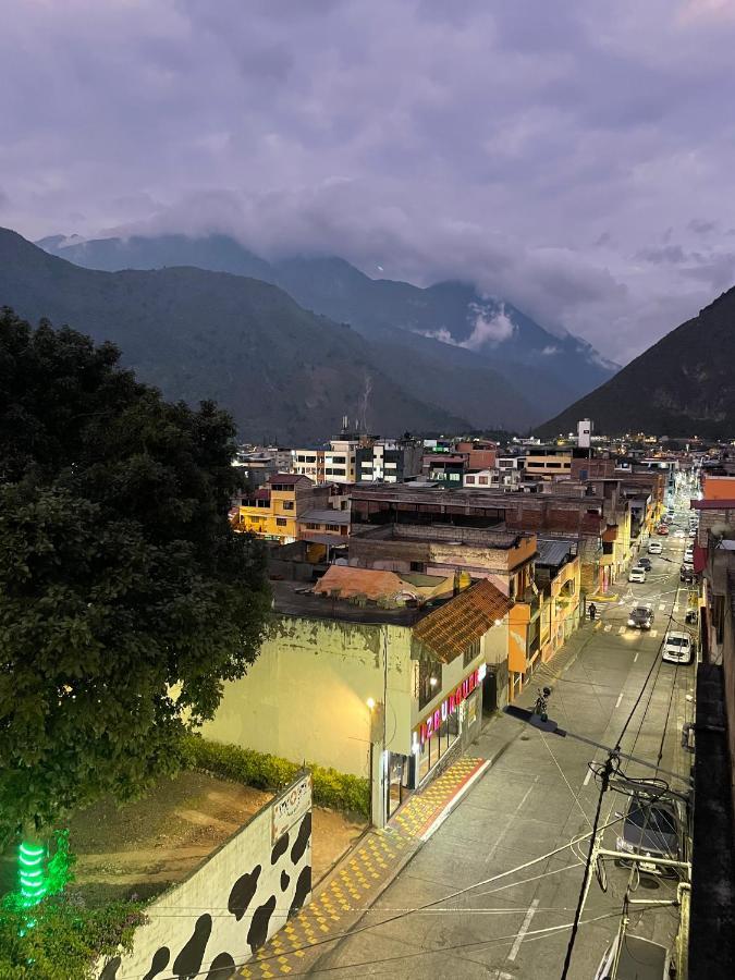 Tiny Apartment In The City Rooftop Terrace Baños Екстериор снимка