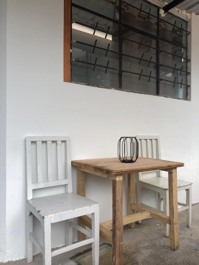 Tiny Apartment In The City Rooftop Terrace Baños Екстериор снимка