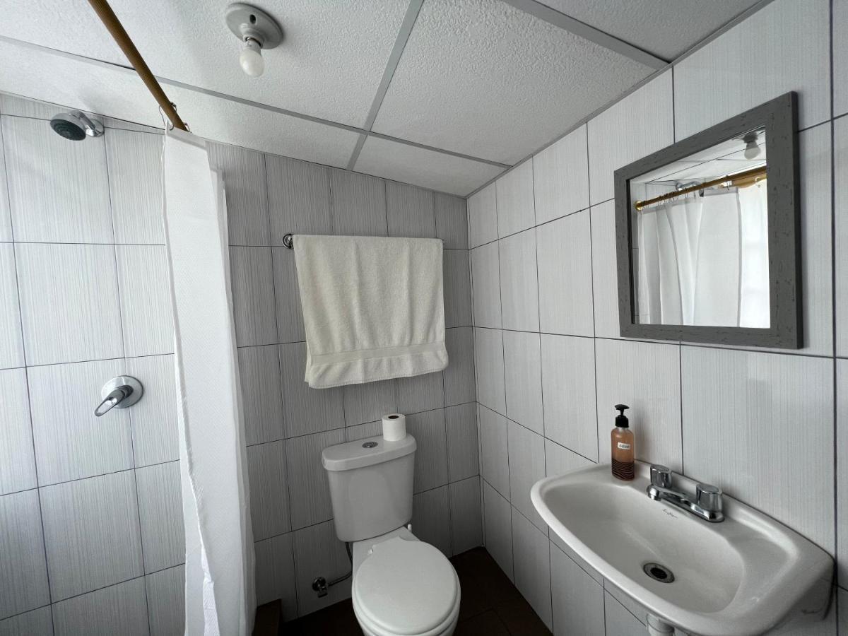 Tiny Apartment In The City Rooftop Terrace Baños Екстериор снимка