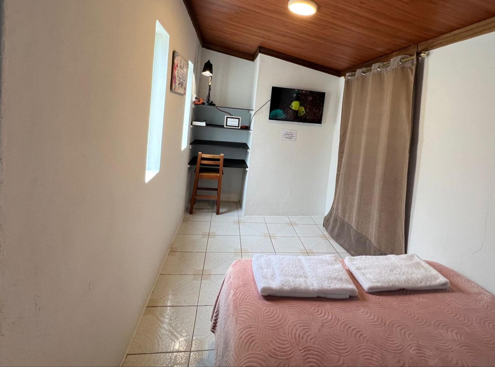 Tiny Apartment In The City Rooftop Terrace Baños Екстериор снимка